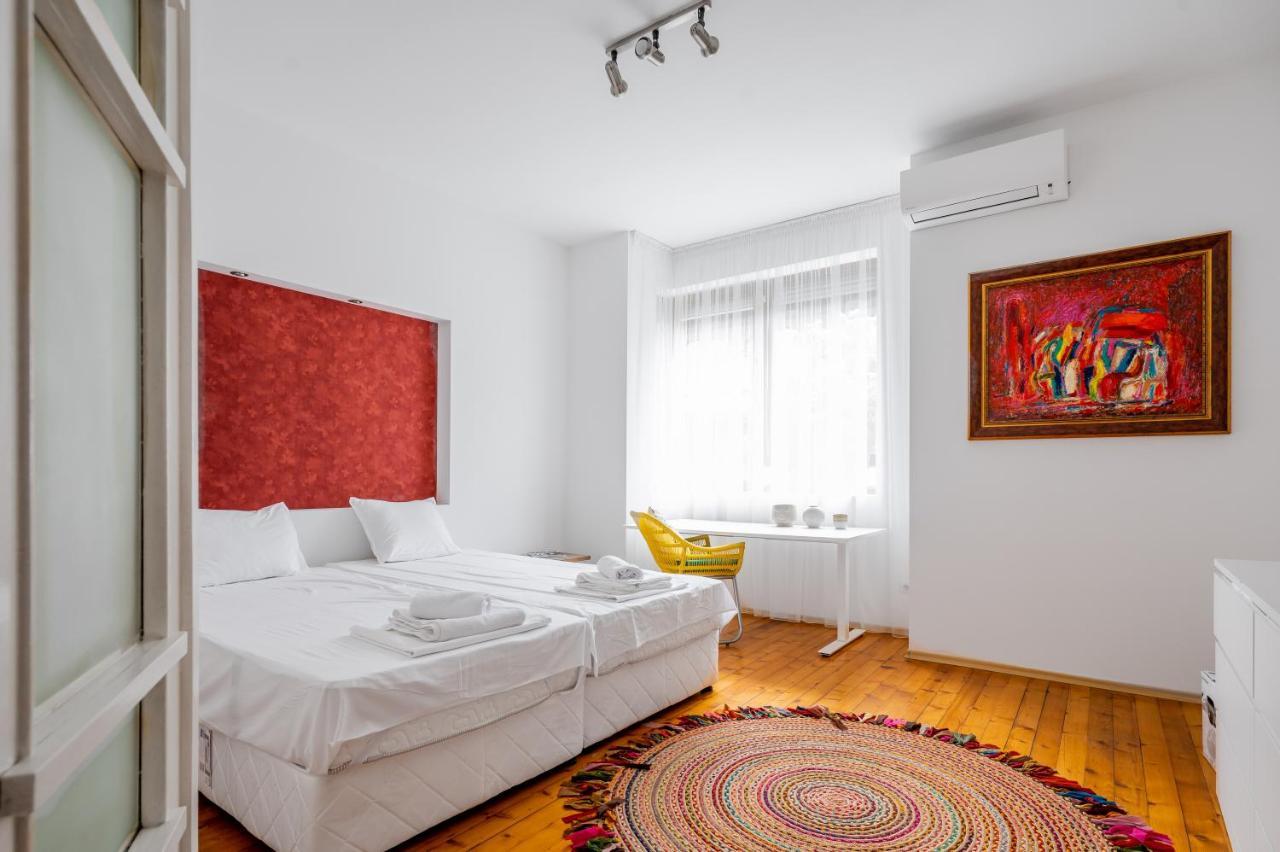 Apartamento Sofia'S Vintage Gem: Spacious 2Bd Flat On Solunska Exterior foto
