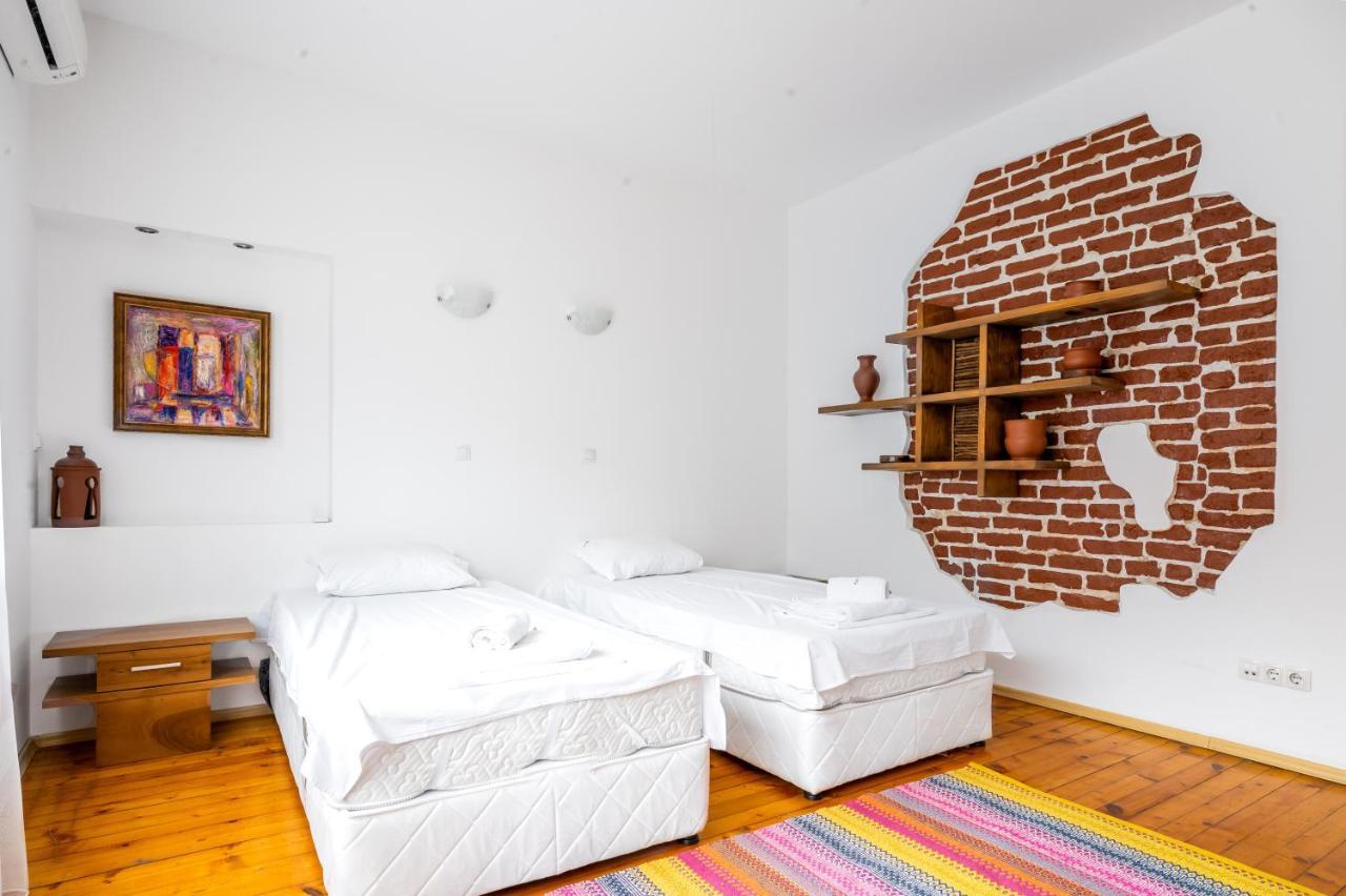 Apartamento Sofia'S Vintage Gem: Spacious 2Bd Flat On Solunska Exterior foto